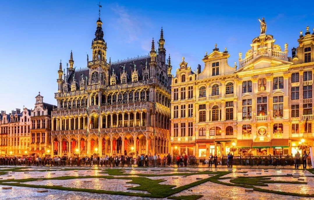 Lisa Appartement Bruxelles Exterior foto